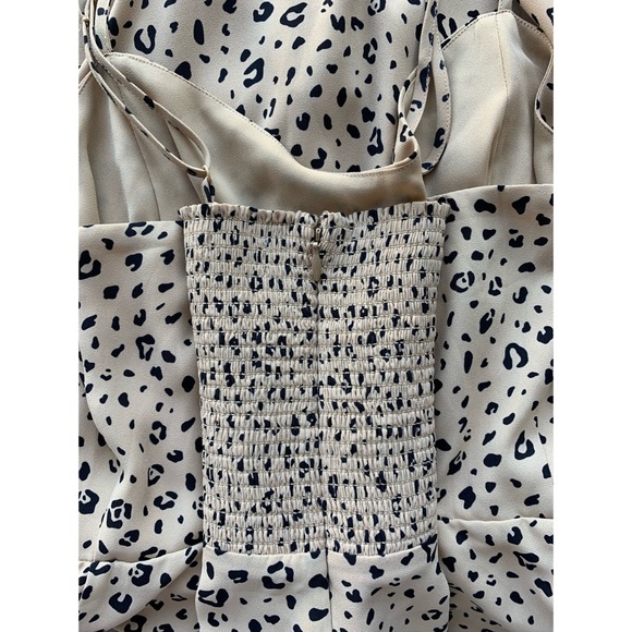 Size 8, Sunday Best, nude leopard print dress 🐆 - Picture 12 of 13